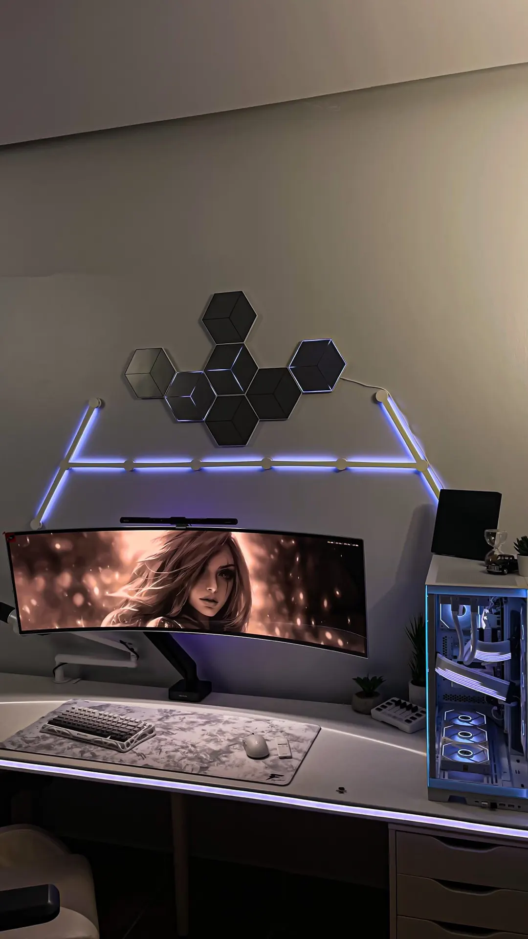 Abdullah bin Mohammad's workspace — content-creative setup, photo 4 of 4
