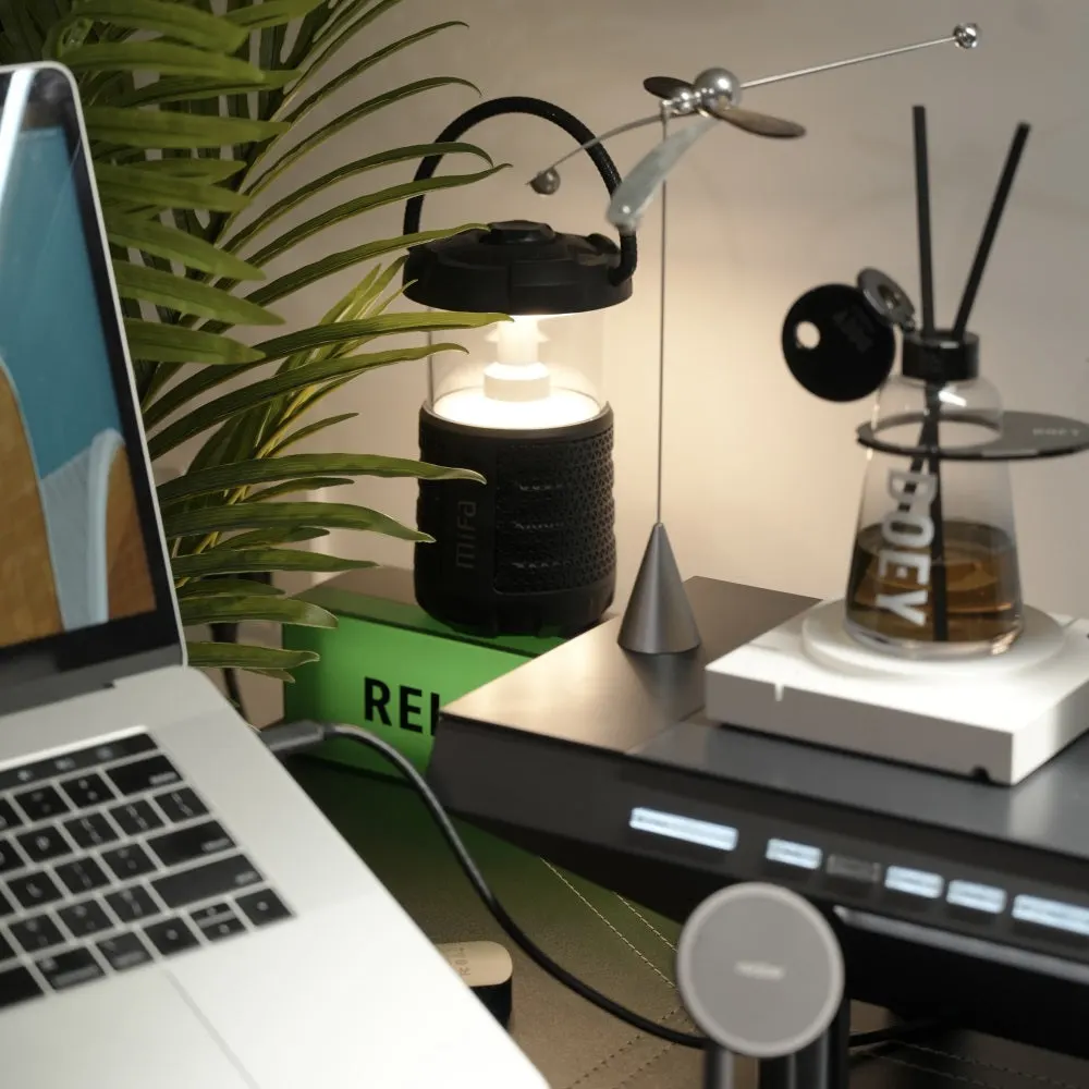 Ahua's workspace — study-everyday setup, photo 2 of 4