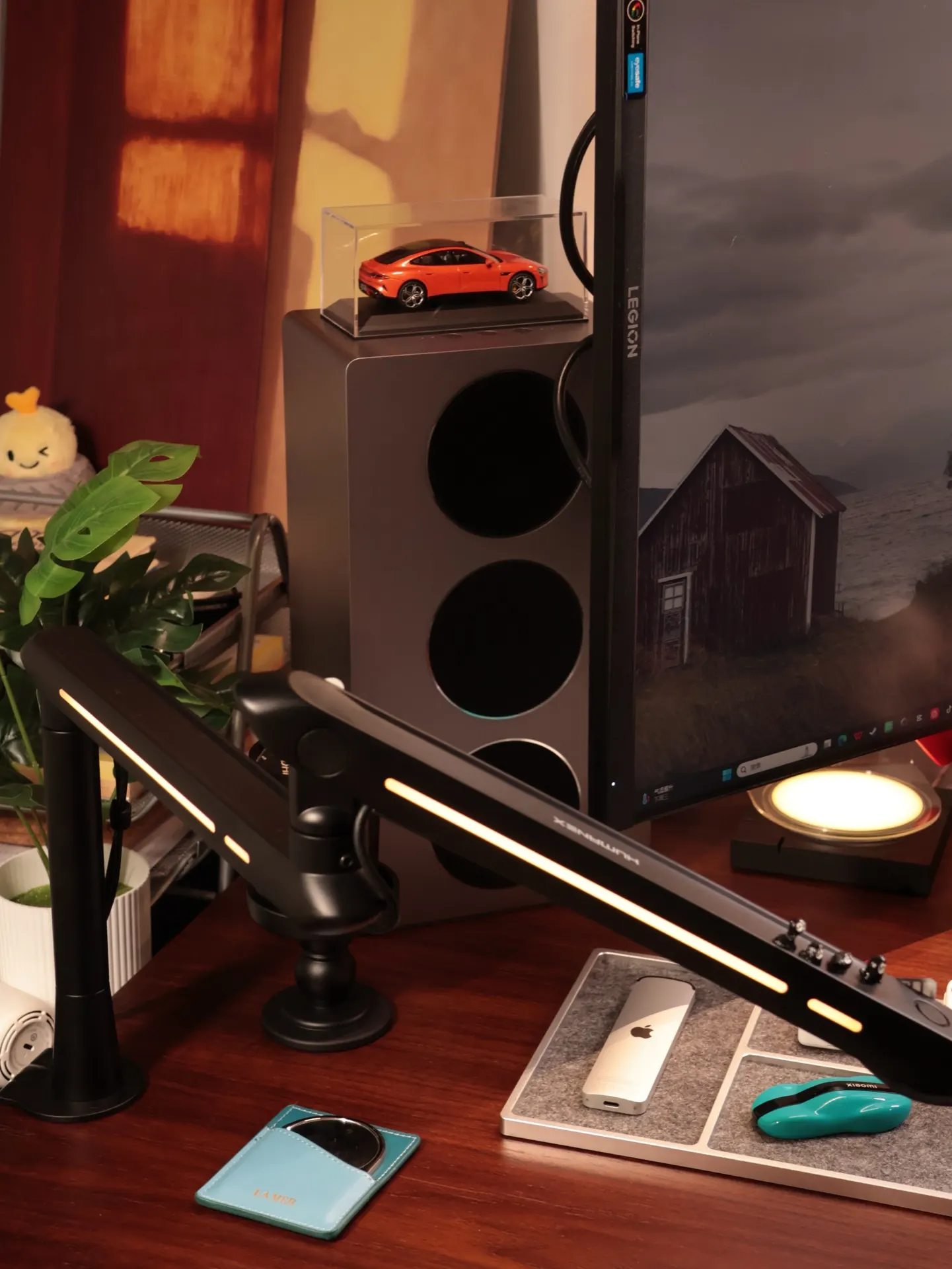 黑猫警长's workspace — study-everyday setup, photo 3 of 4