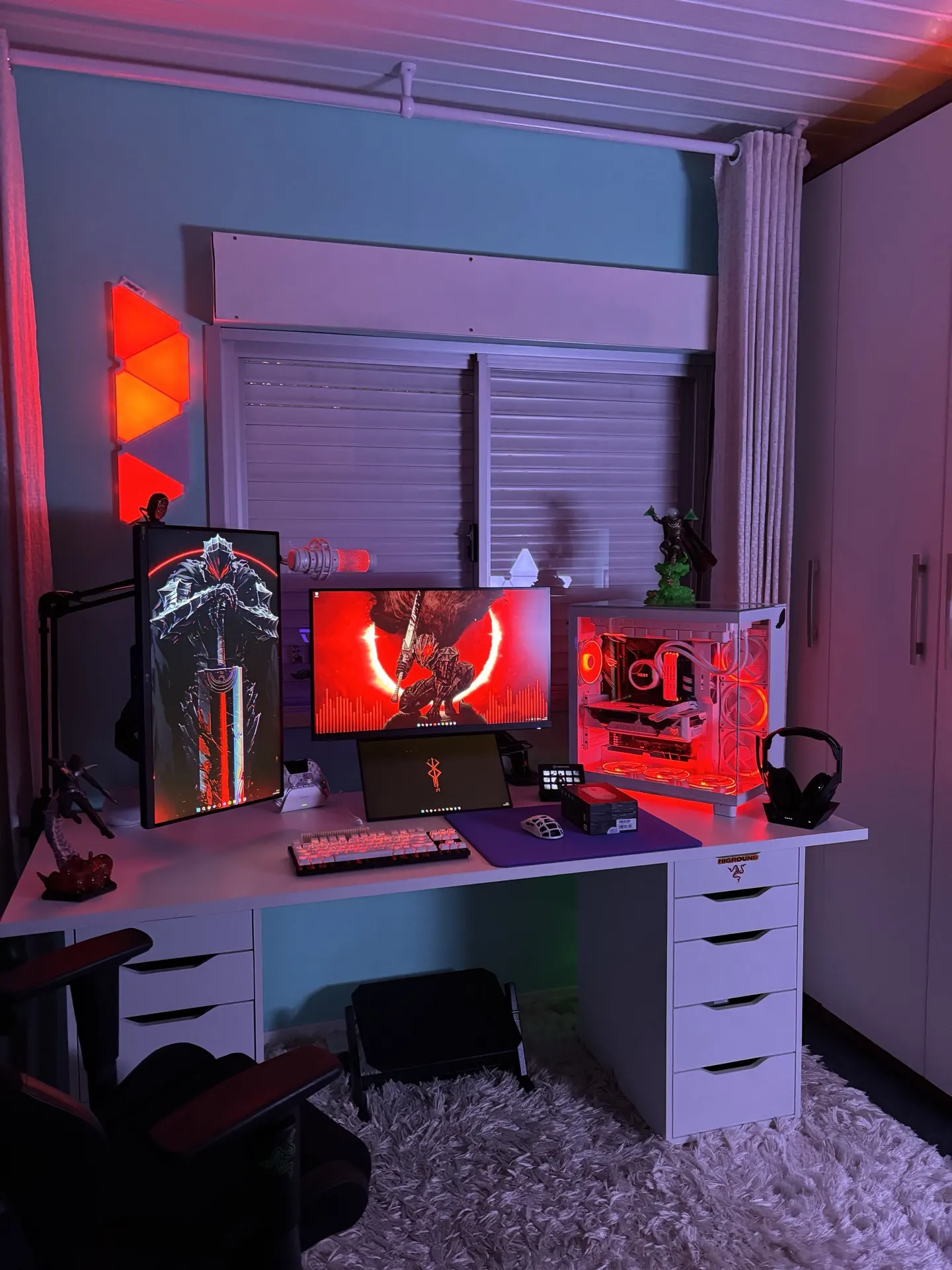 Douglas Migliavacca's workspace — gaming setup, photo 1 of 4