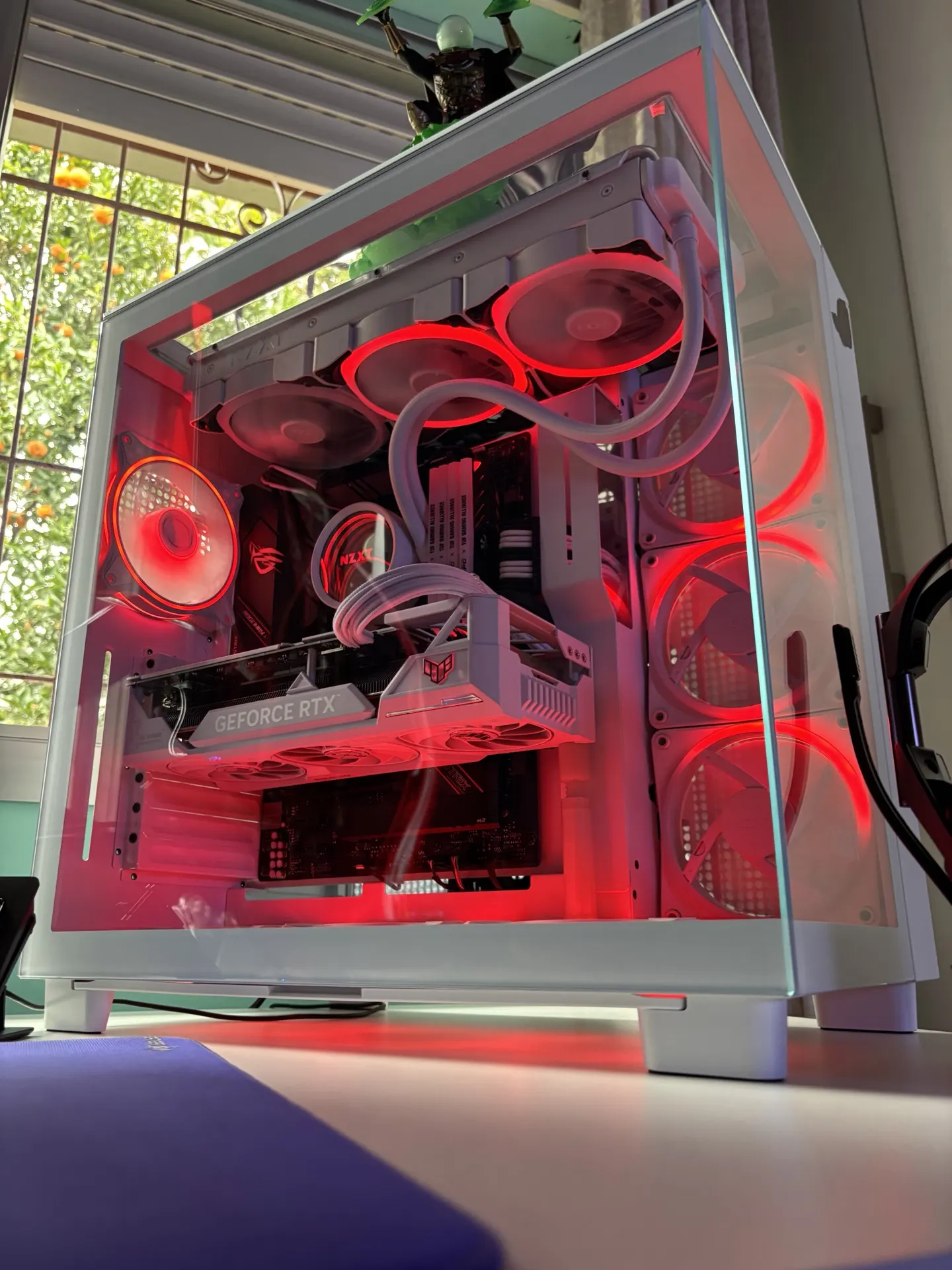 Douglas Migliavacca's workspace — gaming setup, photo 4 of 4