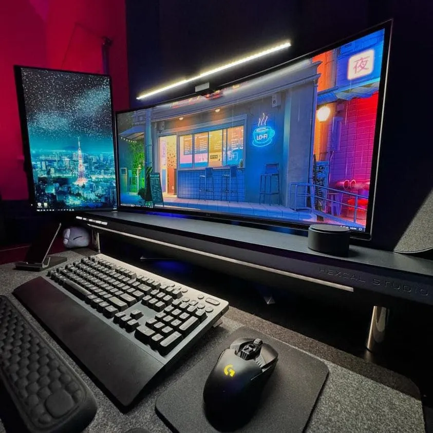 Eddie Gutierrez's workspace — gaming setup, photo 3 of 4