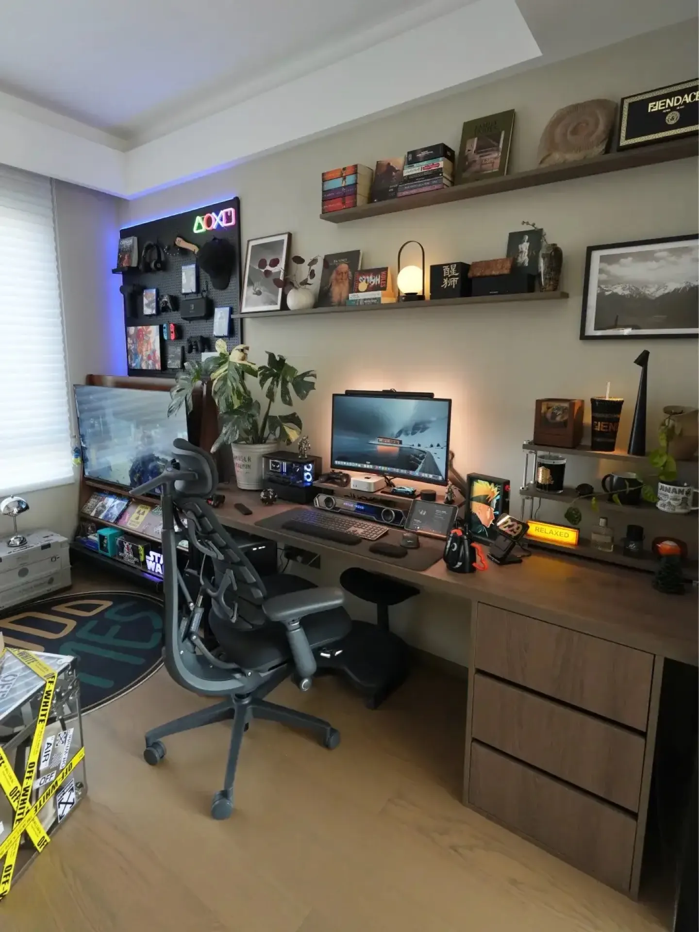 Fenda's workspace — gaming setup, photo 2 of 4