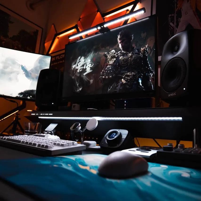 Floating Stars's workspace — audio-music setup, photo 2 of 4