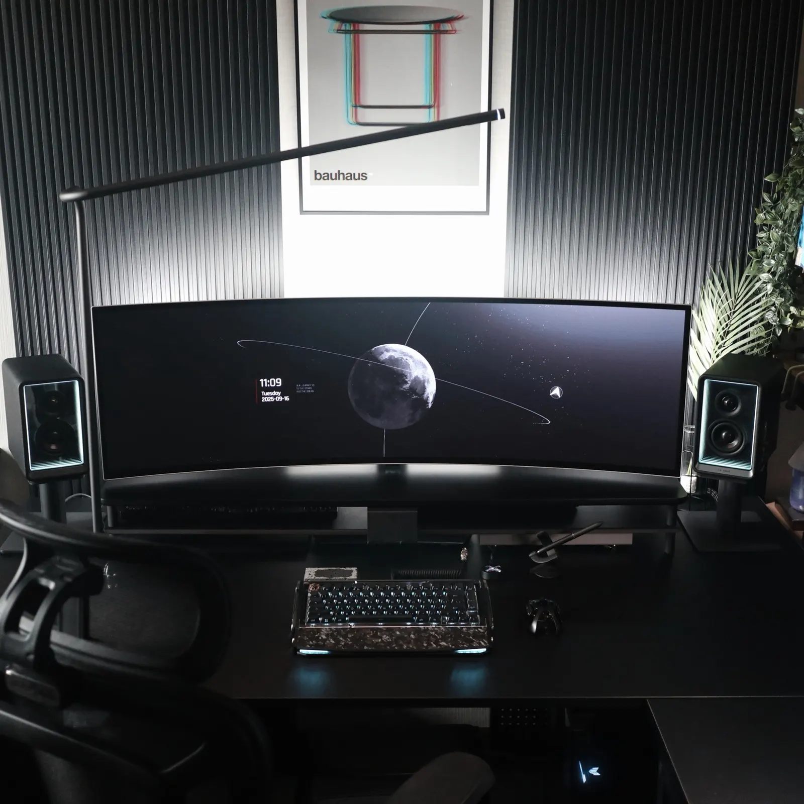 Gongjangjang's workspace — study-everyday setup, photo 4 of 5