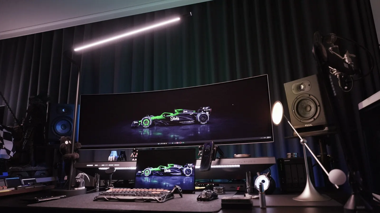 Haeyong's workspace — content-creative setup, photo 1 of 4