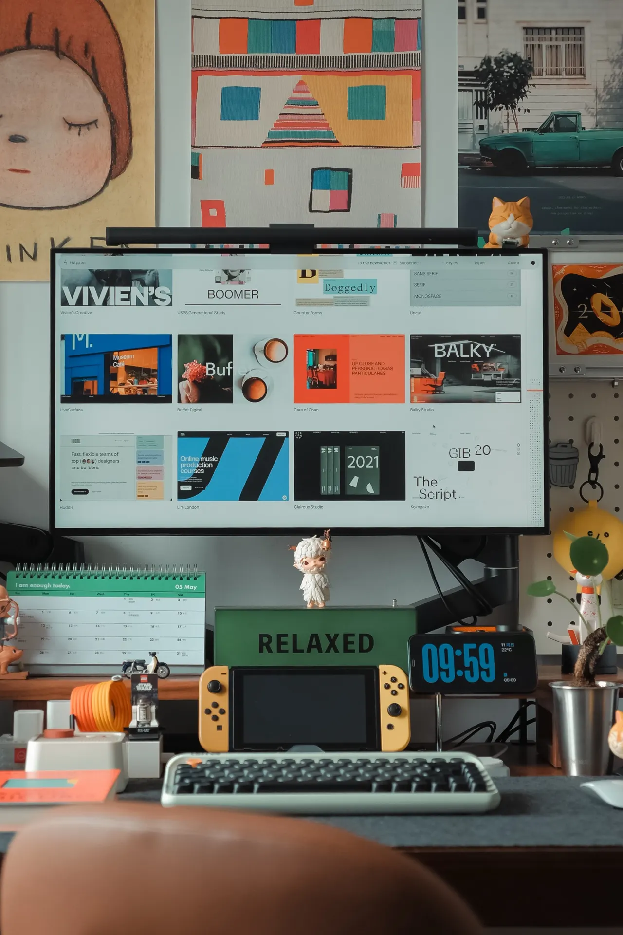 有理想的咸鱼's workspace — content-creative setup, photo 3 of 4