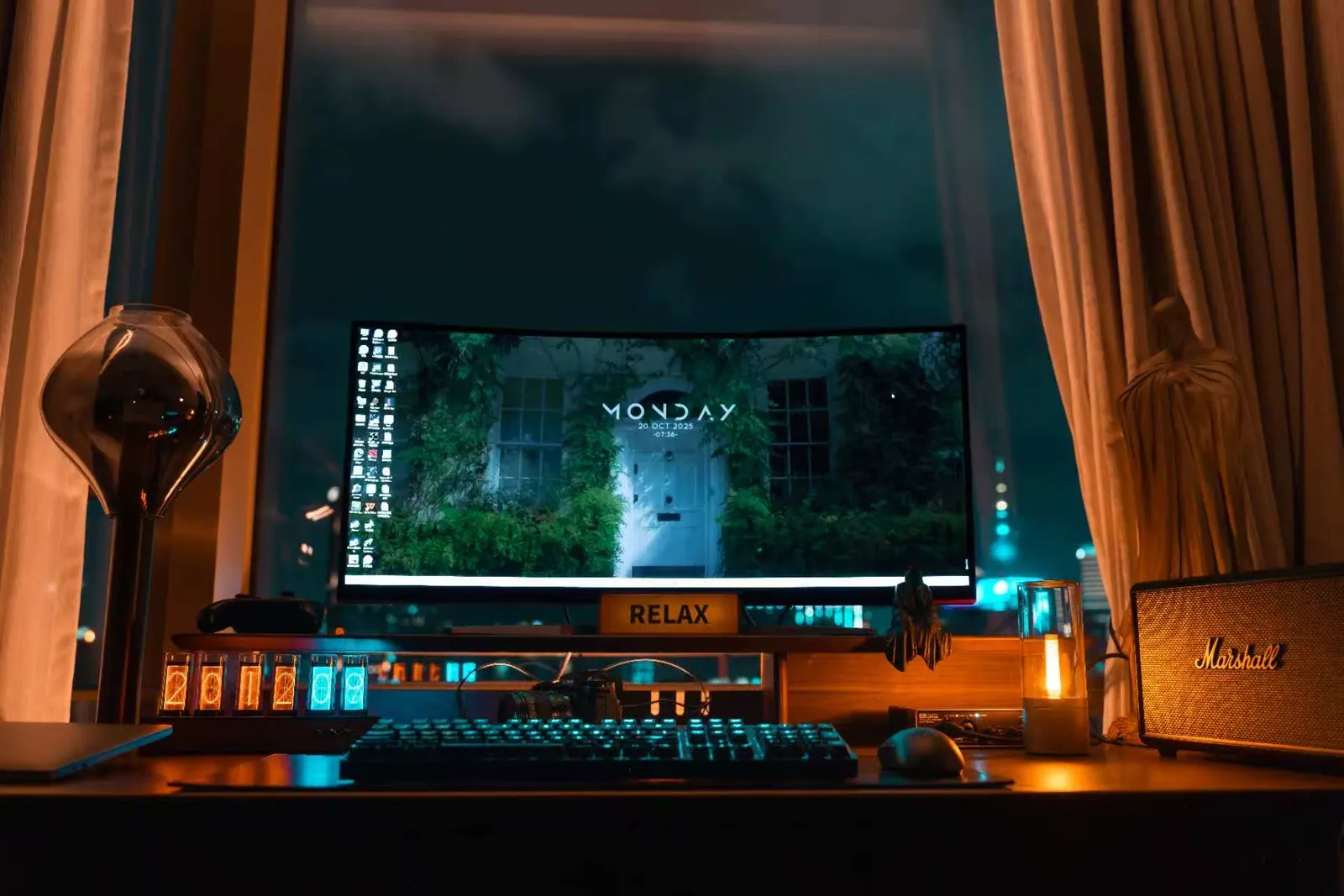 JEFFY's workspace — content-creative setup, photo 3 of 4