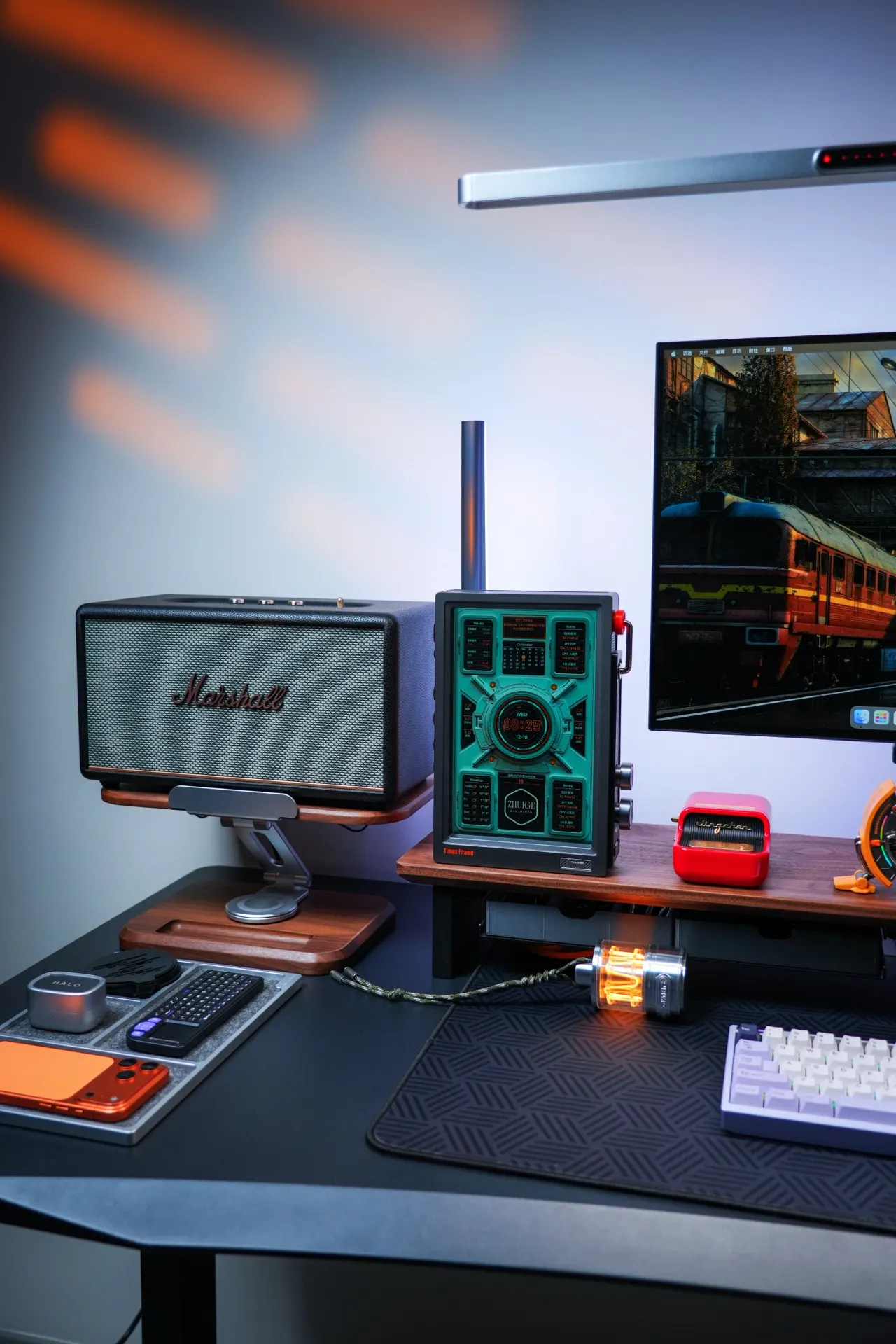 Liu Zhao's workspace — gaming setup, photo 2 of 4