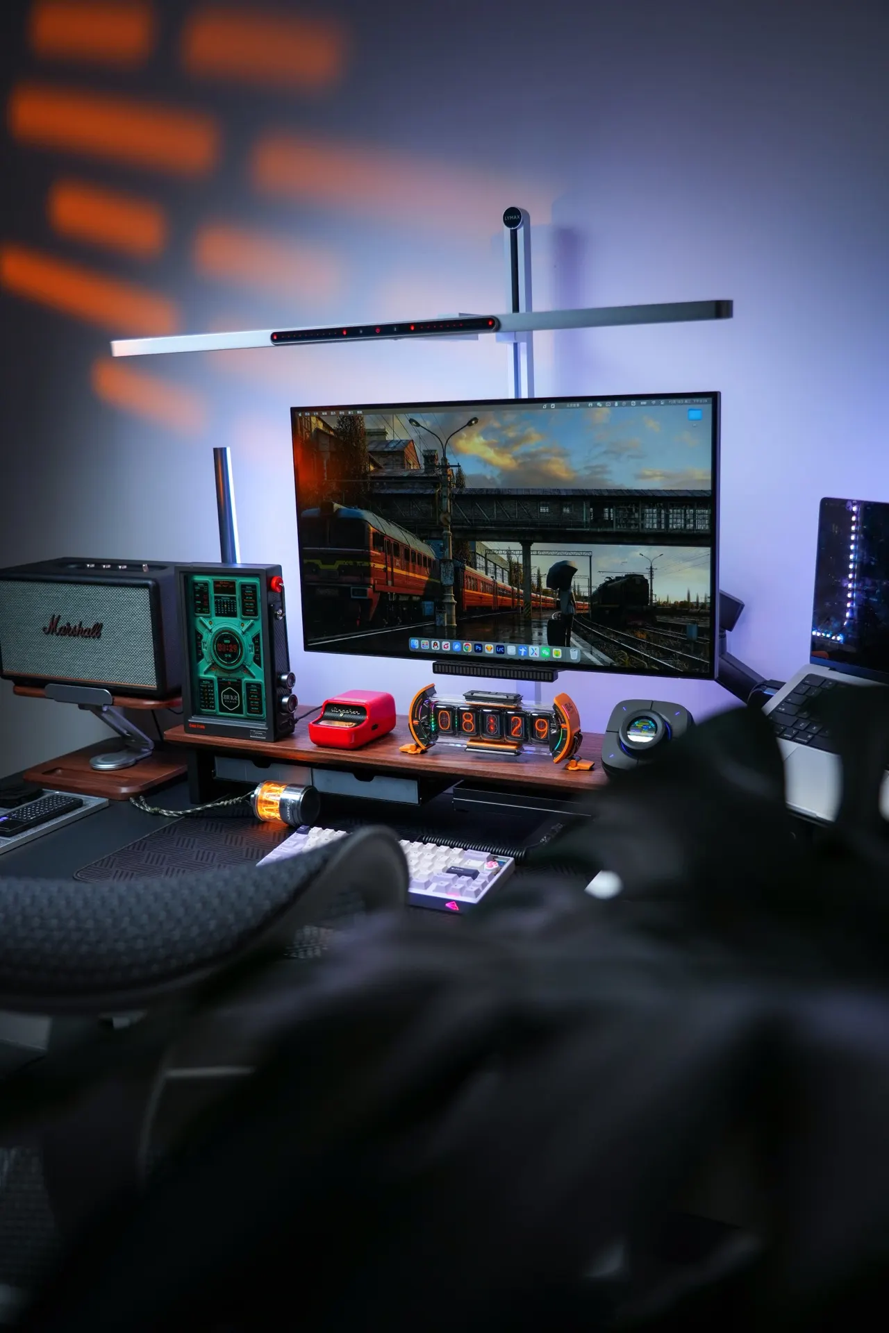 Liu Zhao's workspace — gaming setup, photo 3 of 4