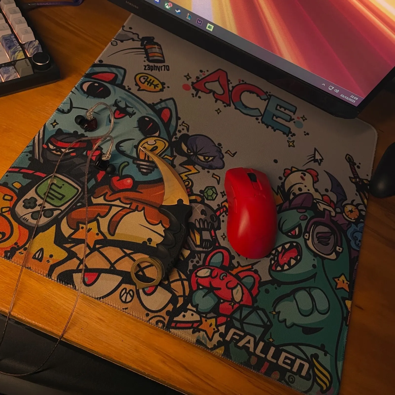 Lucas Tech70's workspace — gaming setup, photo 3 of 4