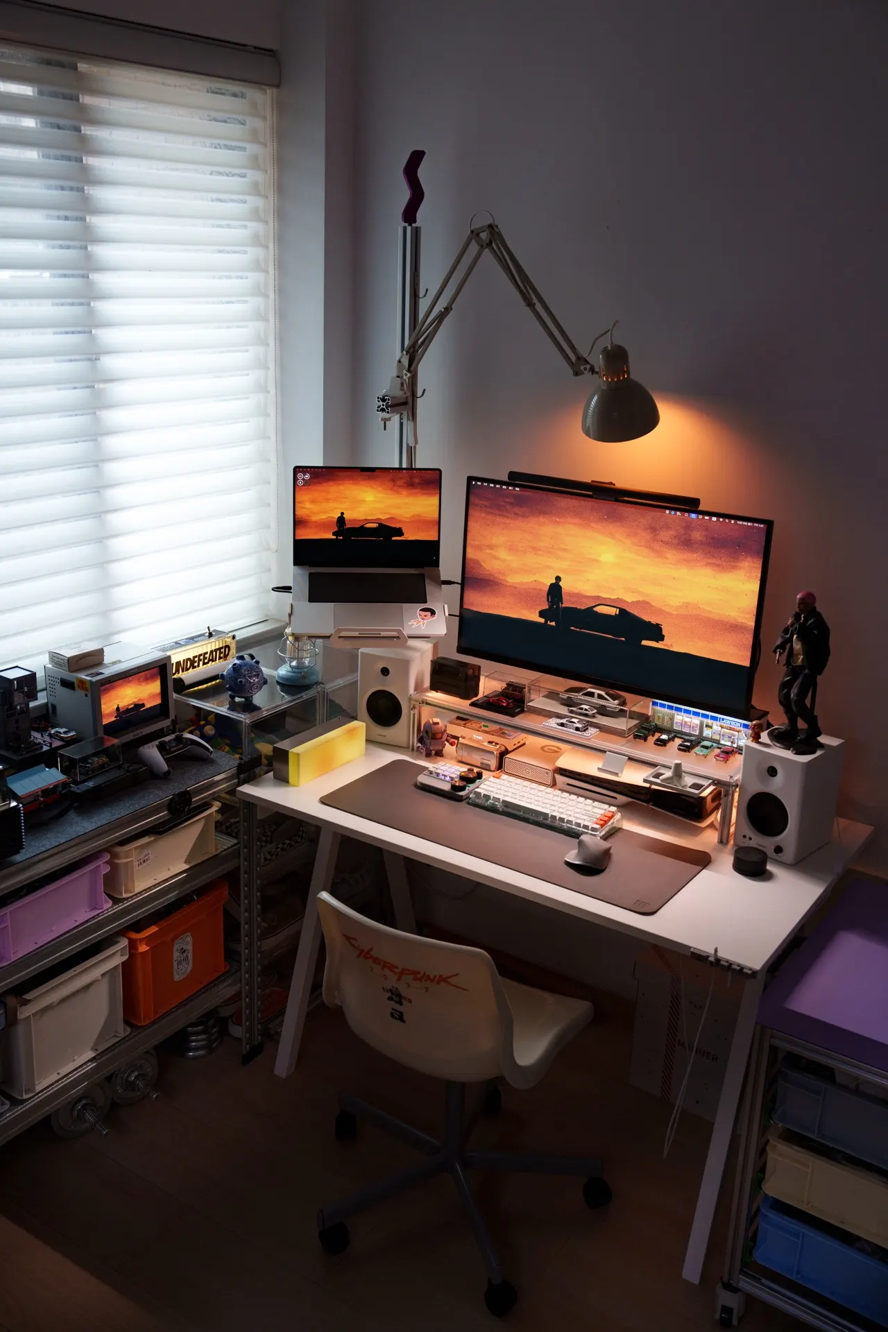 LuvSoup Desk's workspace — gaming setup, photo 1 of 4