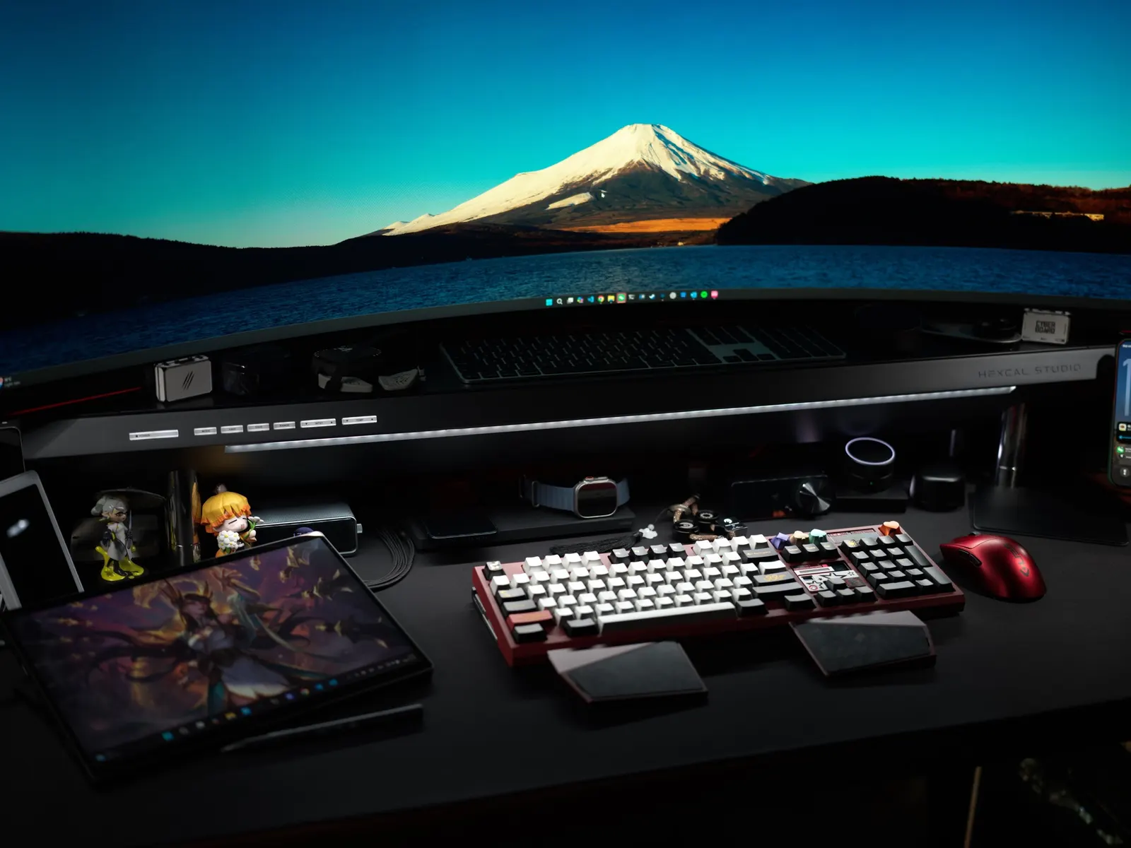 Mars Xiang's workspace — gaming setup, photo 2 of 4
