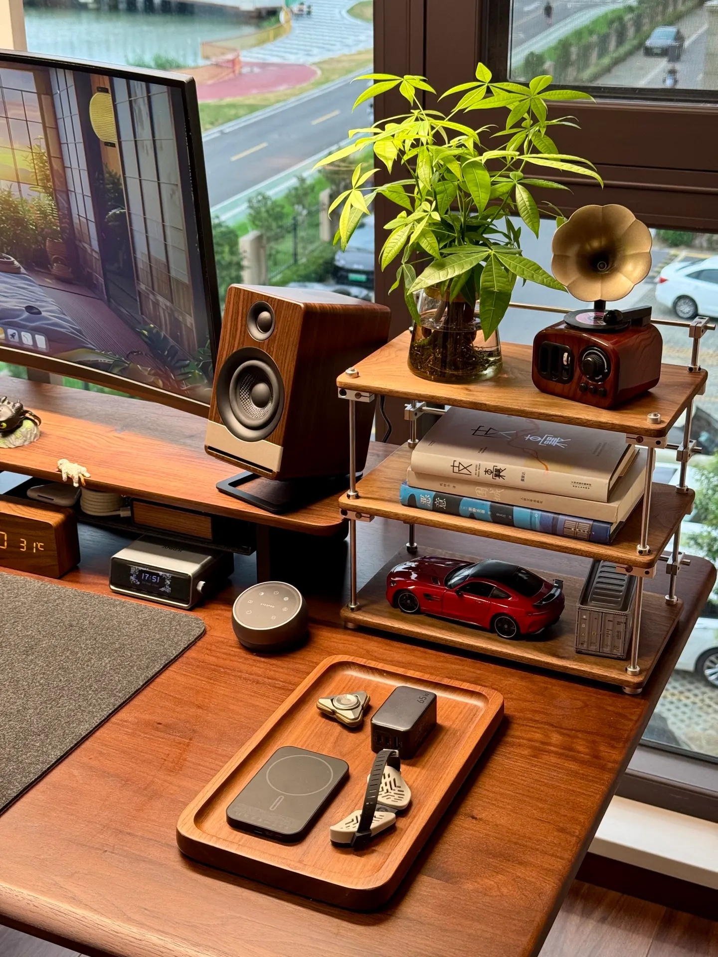 Mu's workspace — study-everyday setup, photo 4 of 4