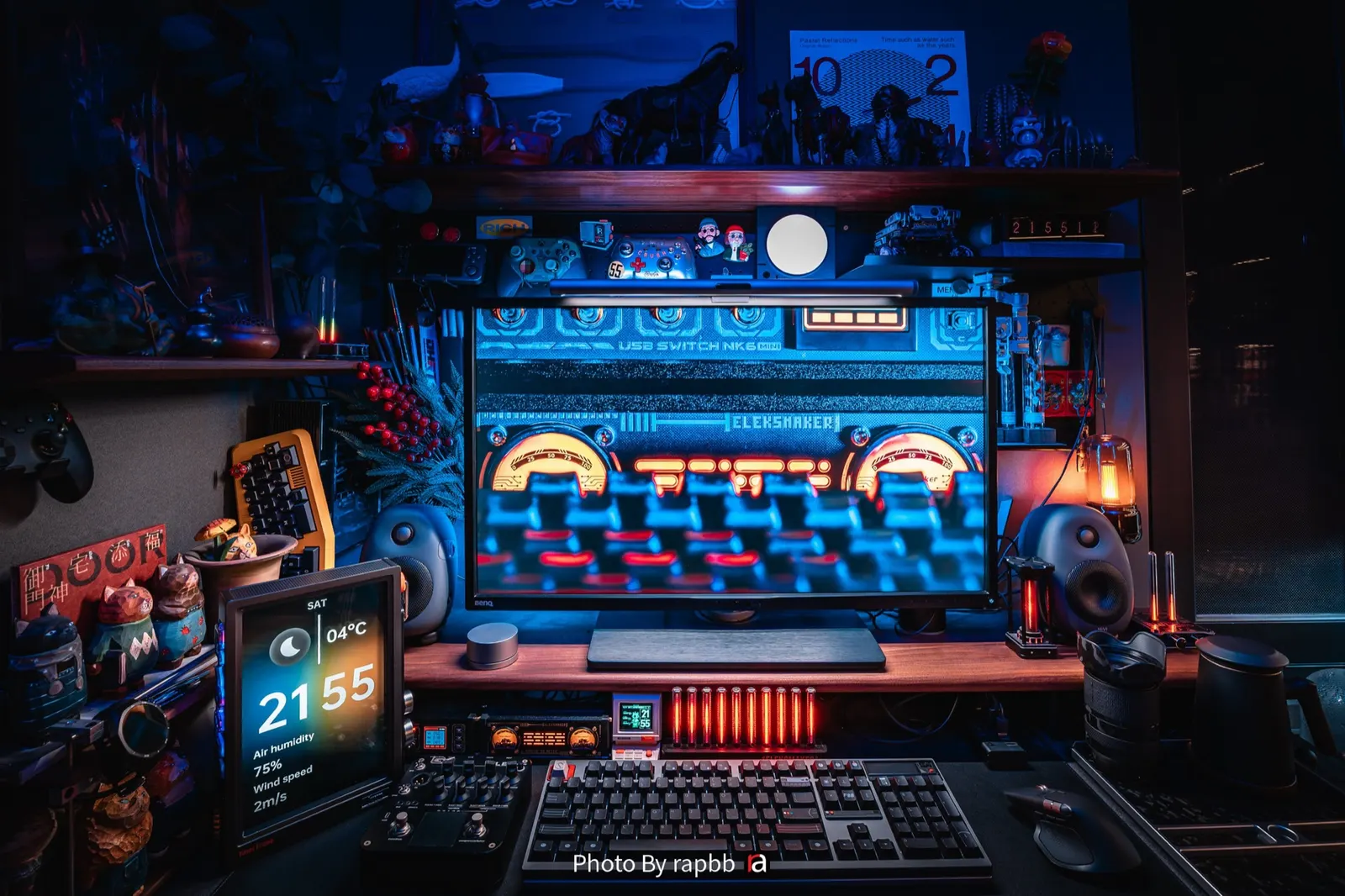 rapbb's workspace — content-creative setup, photo 3 of 4