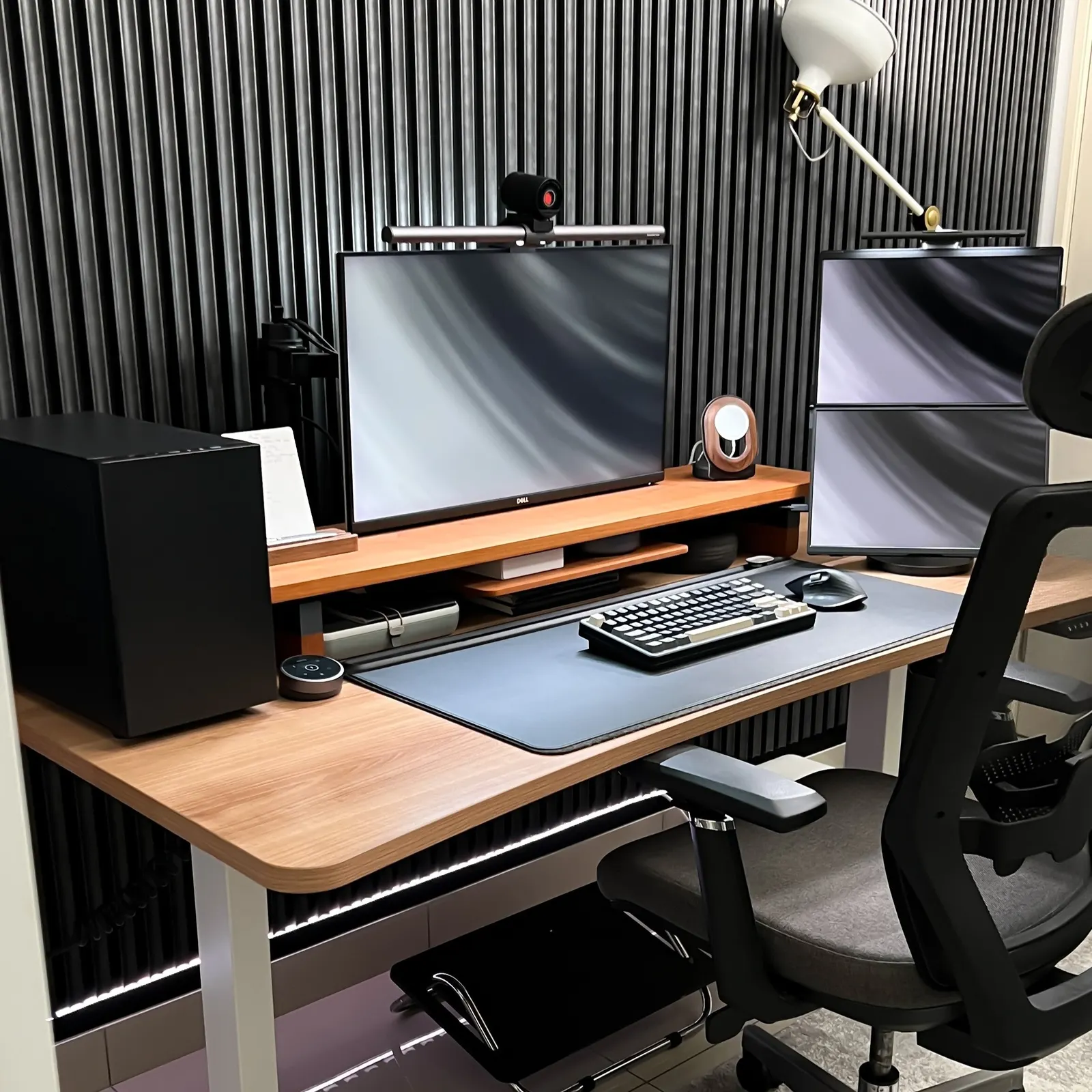 Rosdi Annuar's workspace — dev-engineering setup, photo 2 of 4