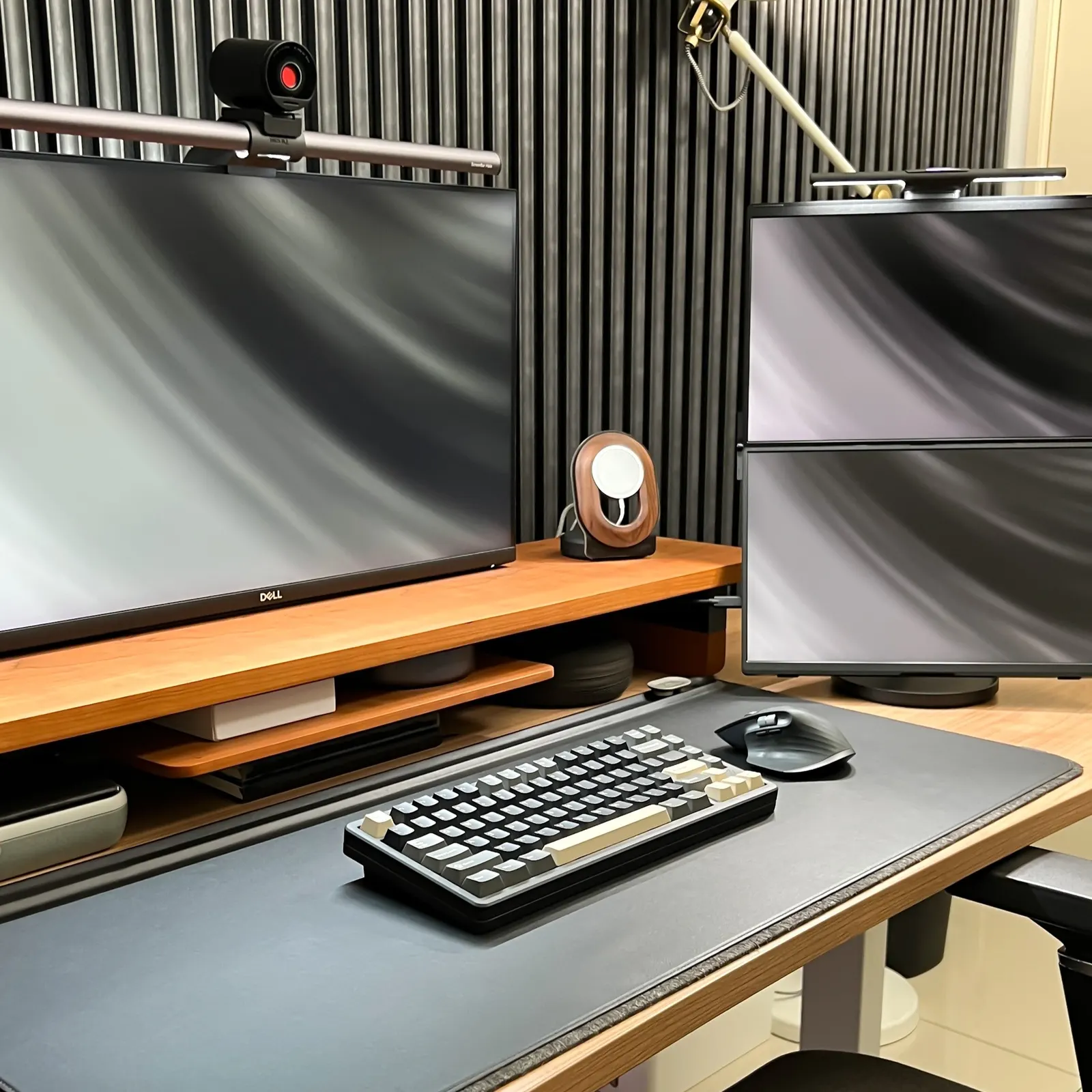 Rosdi Annuar's workspace — dev-engineering setup, photo 4 of 4
