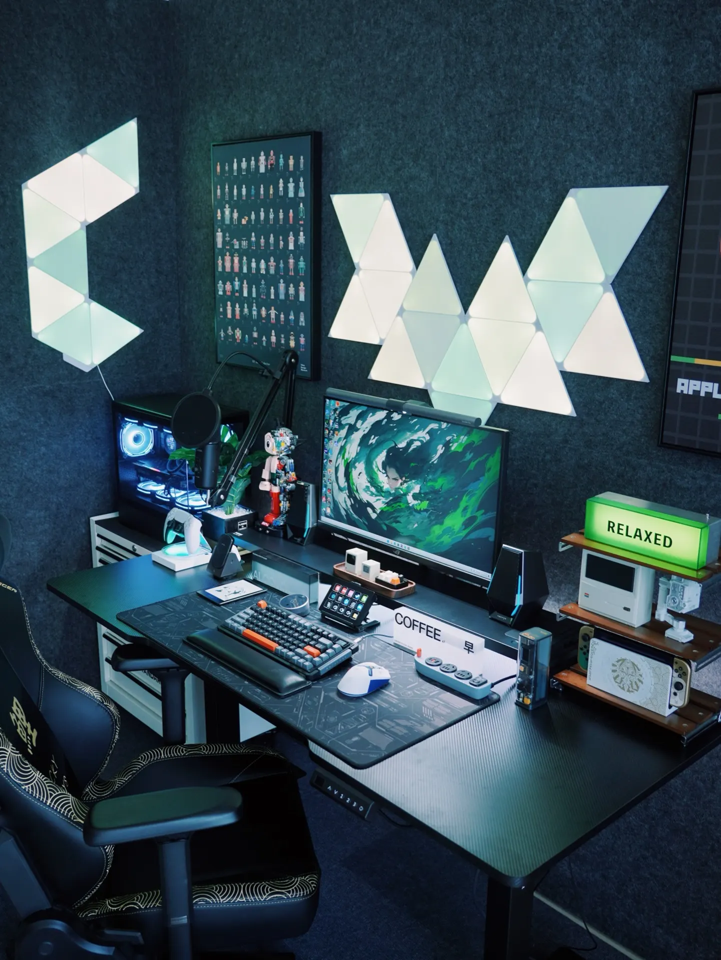 星奇六's workspace — content-creative setup, photo 1 of 4