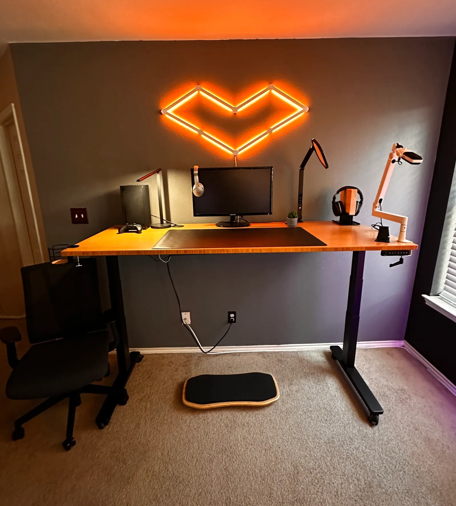 The40YearOldGamer's workspace — study-everyday setup, photo 4 of 4