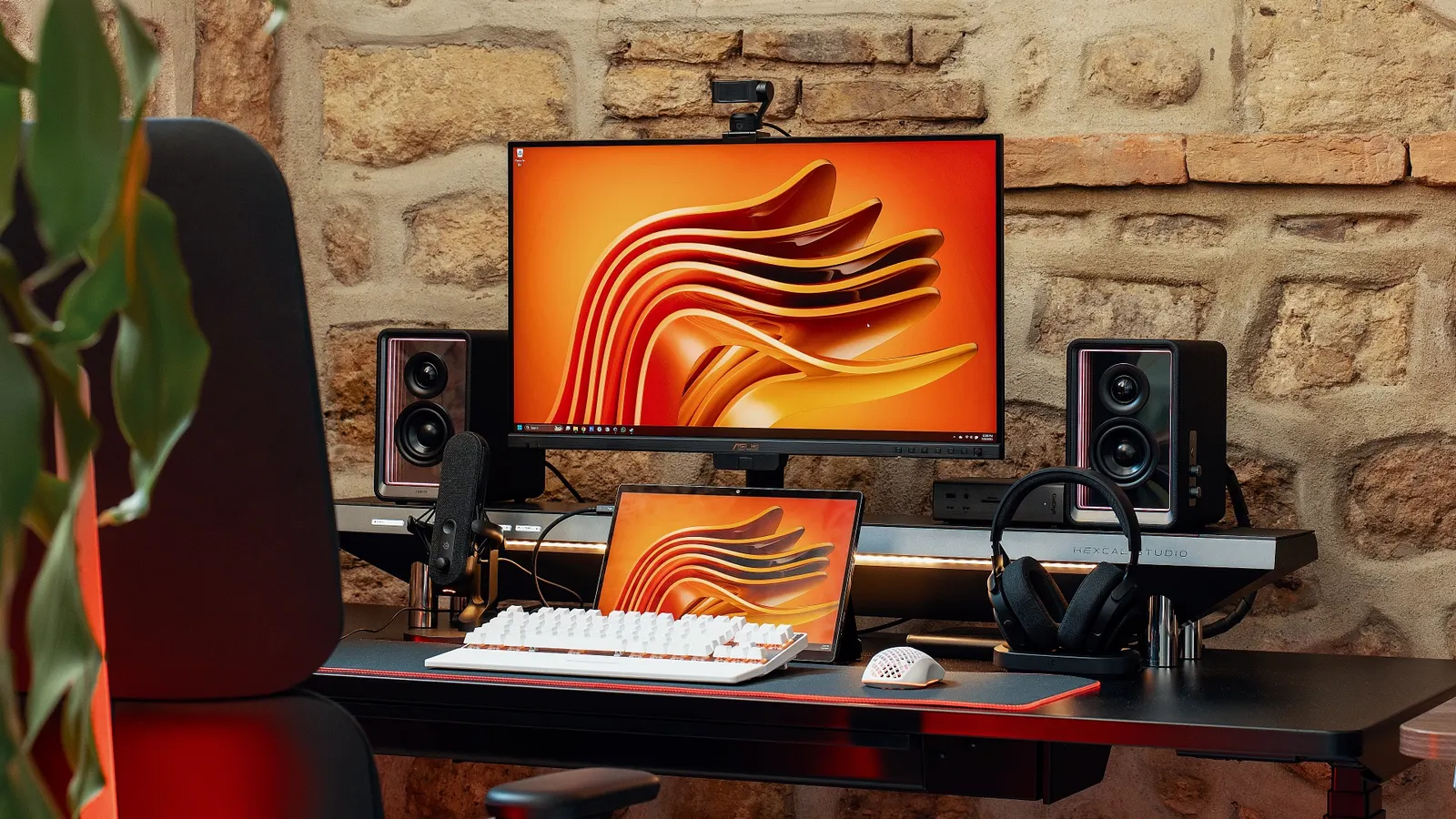 This is E's workspace — content-creative setup, photo 3 of 4