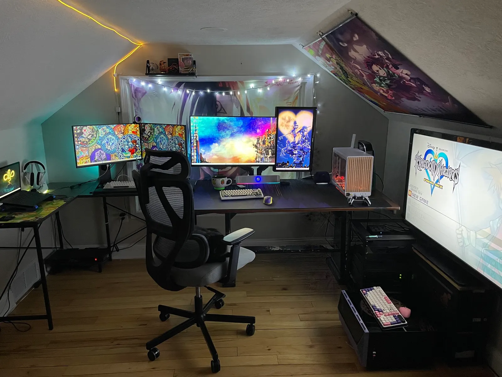 Togaman's workspace — gaming setup, photo 1 of 4
