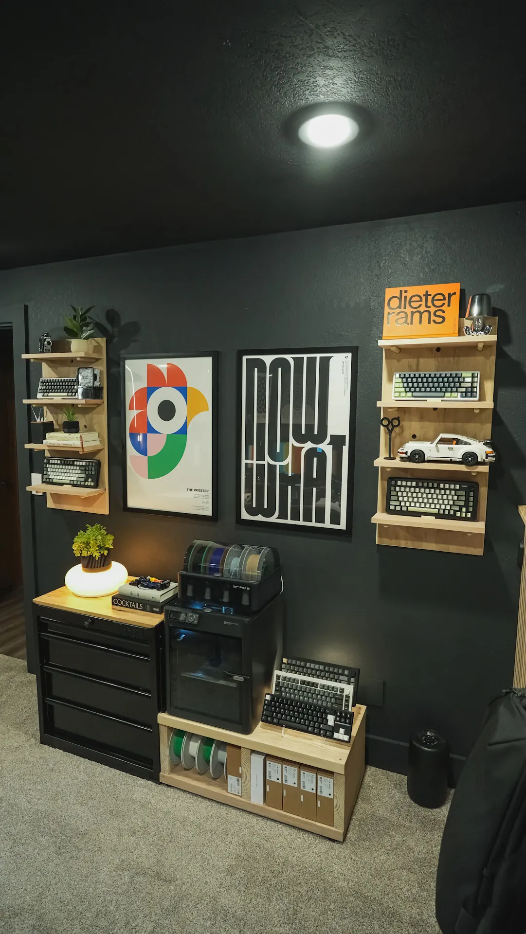 VividOwlMedia's workspace — study-everyday setup, photo 4 of 4