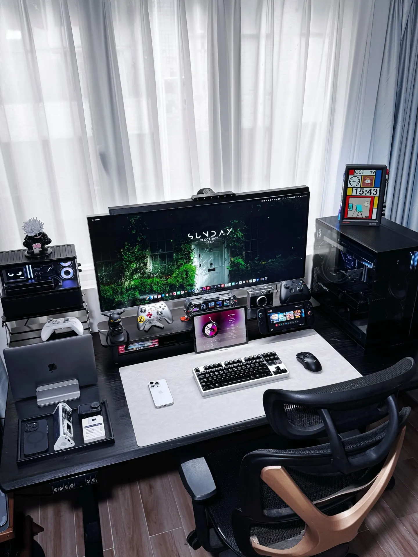 X-暗礁's workspace — gaming setup, photo 1 of 4