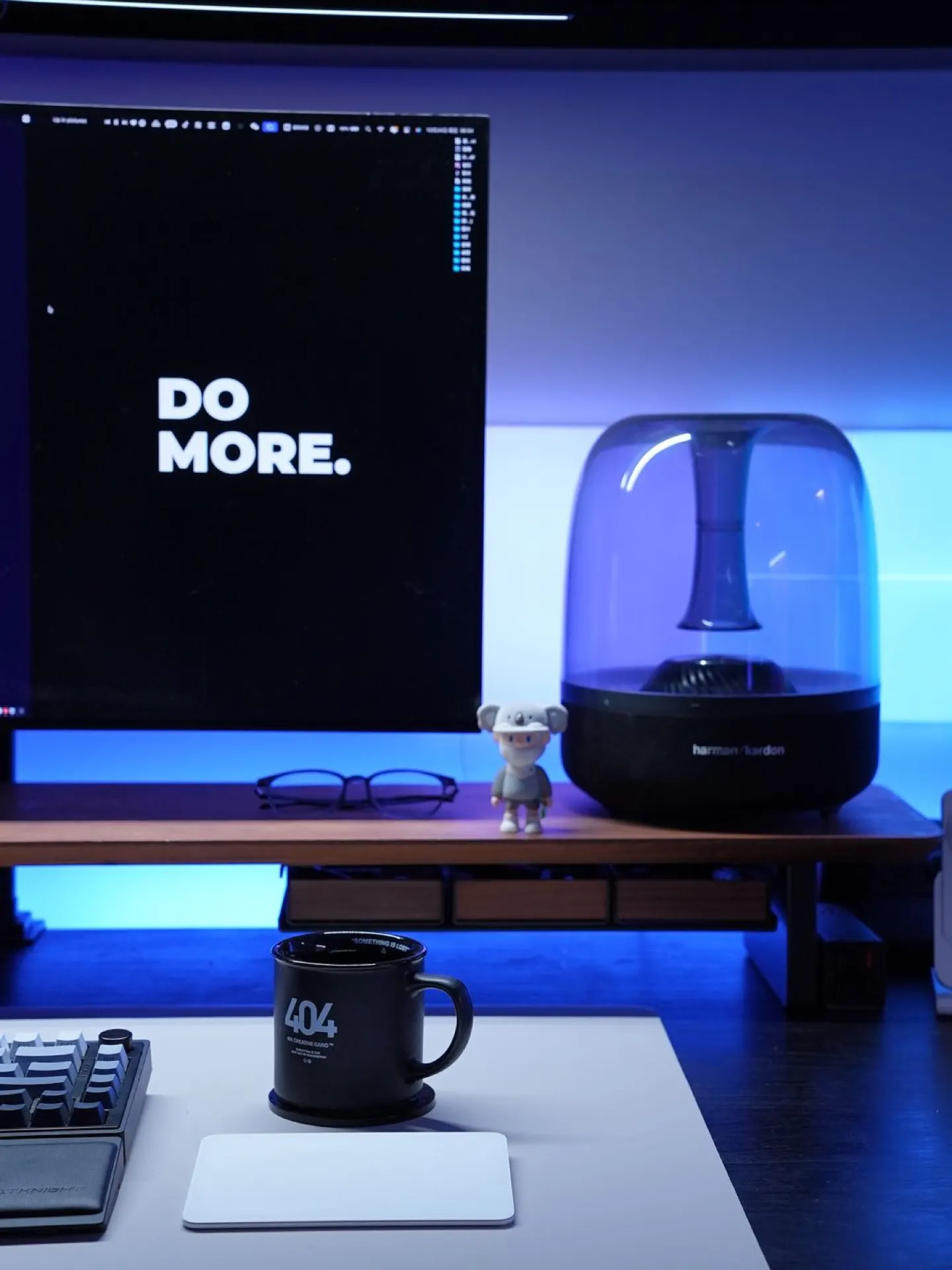 XZ's workspace — dev-engineering setup, photo 4 of 4
