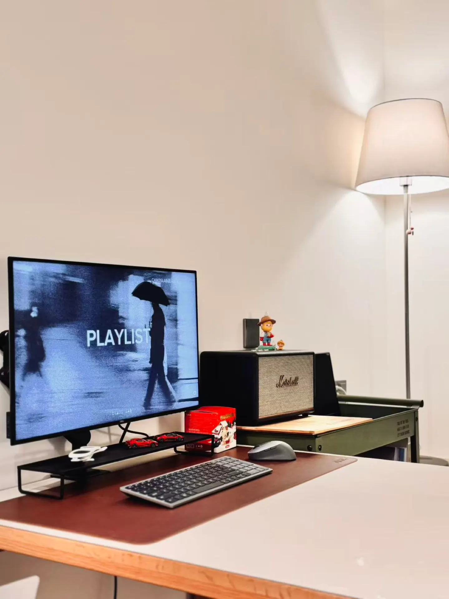 Yany Wang's workspace — audio-music setup, photo 1 of 4