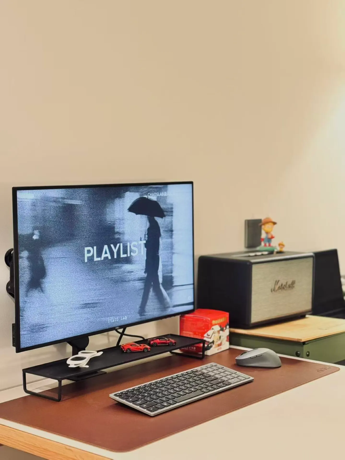 Yany Wang's workspace — audio-music setup, photo 4 of 4